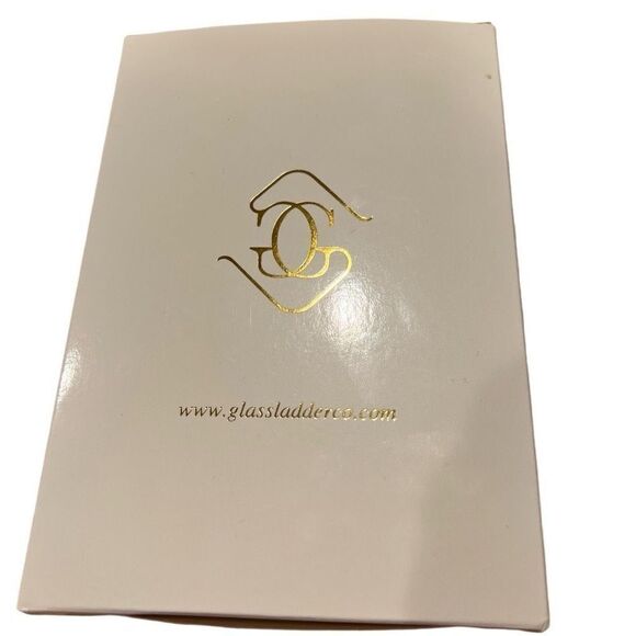 Glass Ladder & Co. The Katherine Tech Organizer NWT - Picture 2 of 4